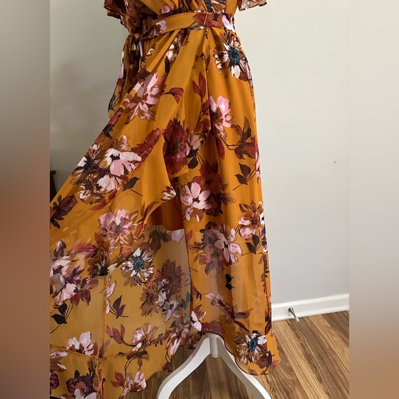SLNY High-Low Short Sleeve Floral Maxi Dress Mustard Color Size 6 - Picture 4 of 13